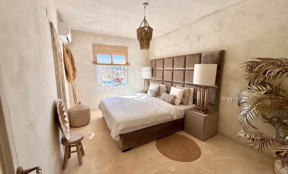Sale · Finca / Country Property · Sax · Sax Centro