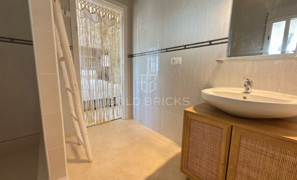 Sale · Finca / Country Property · Sax · Sax Centro