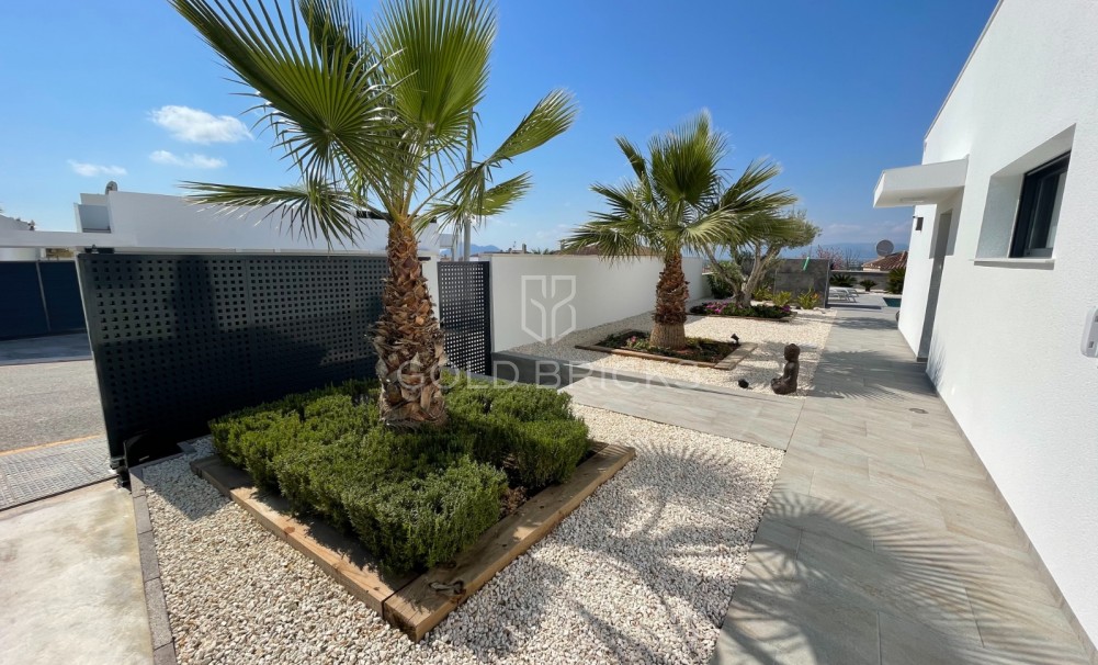 Wederverkoop · Villa · Benijofar