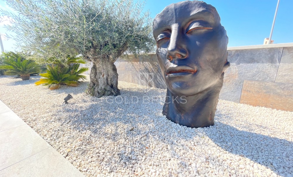 Wederverkoop · Villa · Benijofar