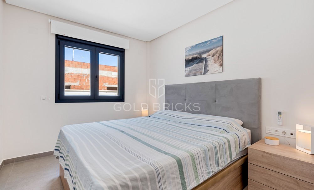 Wederverkoop · Villa · Benijofar