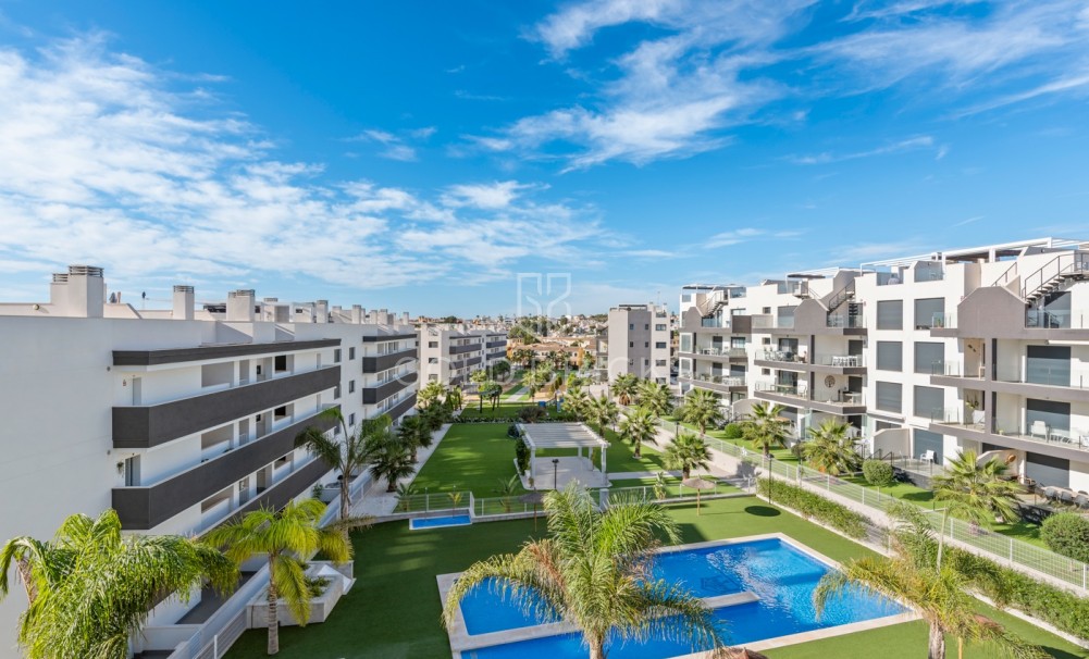 Återförsäljning · Takvåning · Orihuela Costa · Villamartín