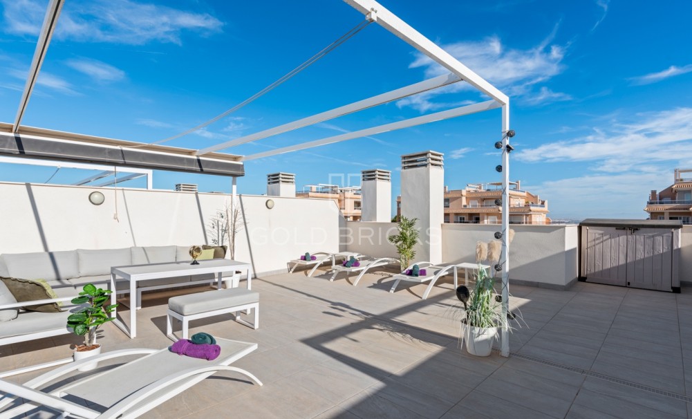 Sale · Penthouse · Orihuela Costa · Villamartín