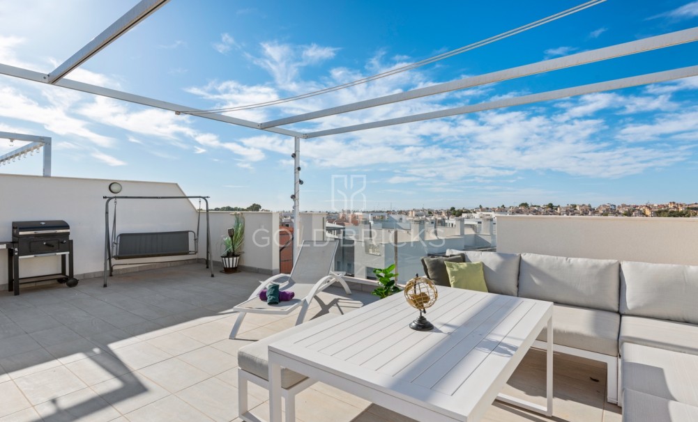 Sale · Penthouse · Orihuela Costa · Villamartín