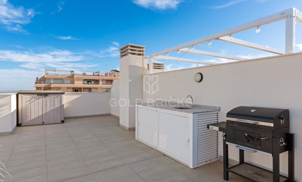 Sale · Penthouse · Orihuela Costa · Villamartín