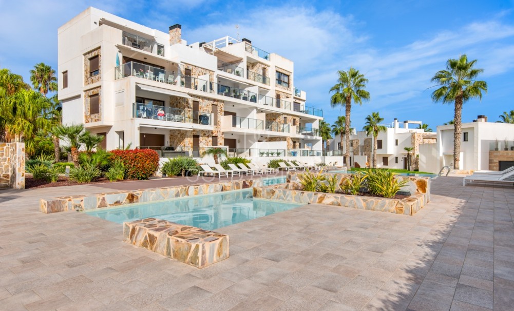 Revente · Apartment · Orihuela Costa · Los Dolses