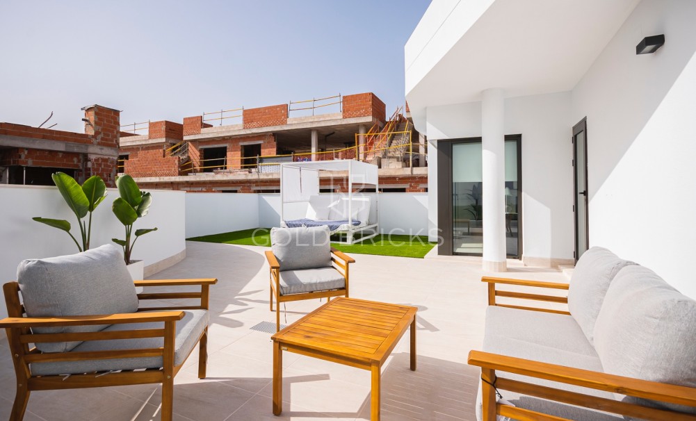 New Build · Villa / Doppelhaushälfte · Torrevieja · Los balcones