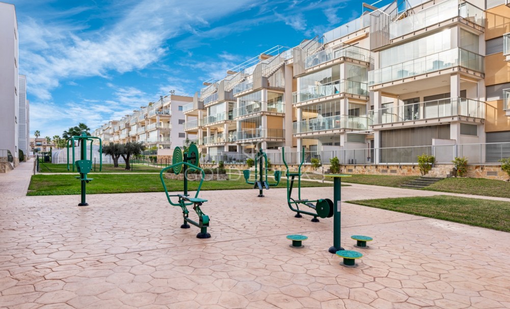 Resale · Apartment · Orihuela Costa · Villamartín