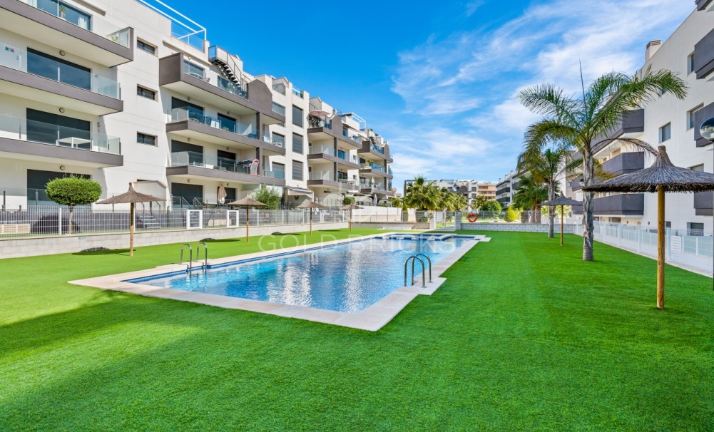 Revente · Apartment · Orihuela Costa · Villamartín