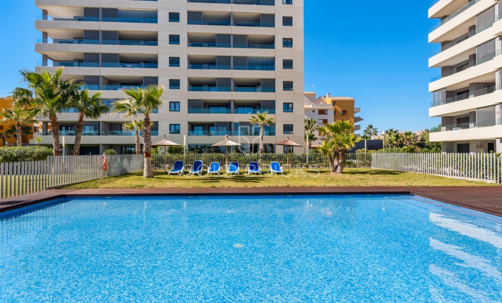 Sprzedaż · Apartment · Orihuela Costa · Punta Prima