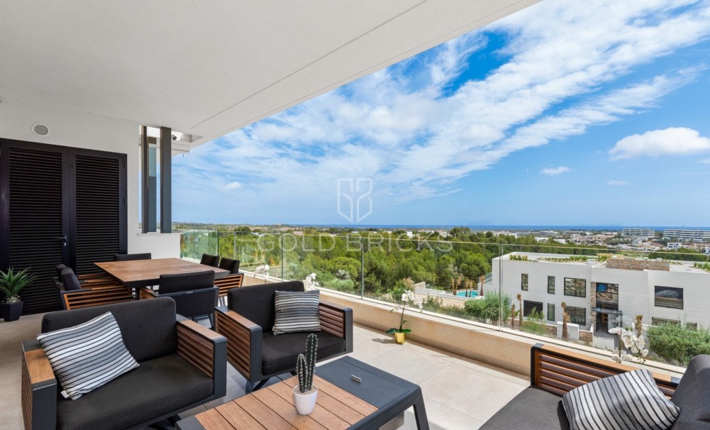 Revente · Apartment · Las Colinas Golf Resort