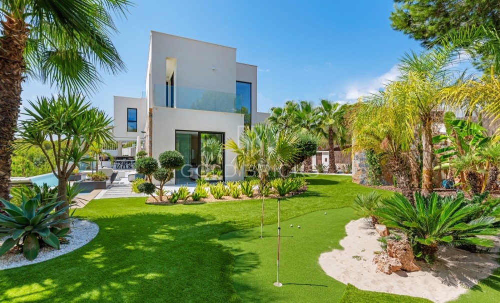 Resale · Villa · Orihuela · Las Colinas Golf