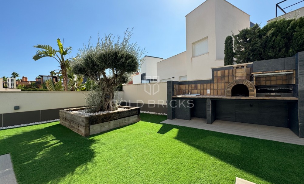 Resale · Villa · San Miguel de Salinas · San Miguel Salinas