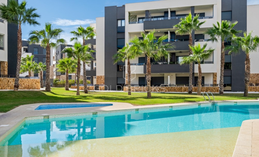 Revente · Apartment · Orihuela Costa · Los Altos