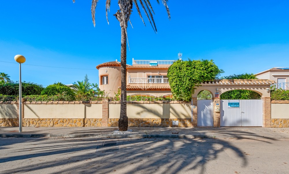 Resale · Villa · Orihuela Costa · Cabo Roig