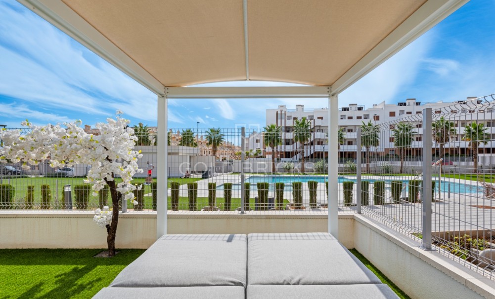 Revente · Apartment · Orihuela Costa · Villamartín