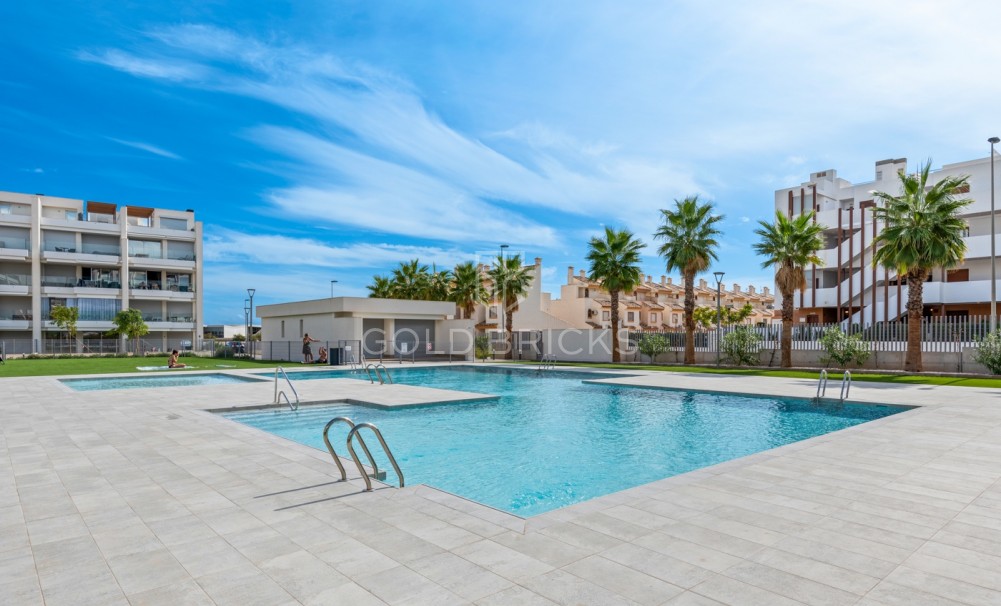 Revente · Apartment · Orihuela Costa · Villamartín