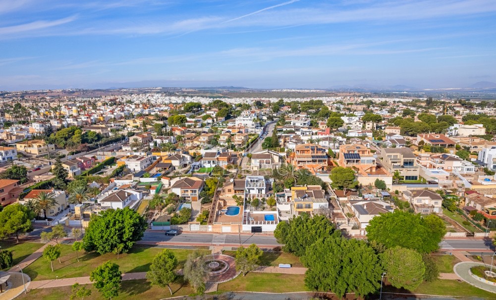 Revente · Villa · Torrevieja · Los balcones