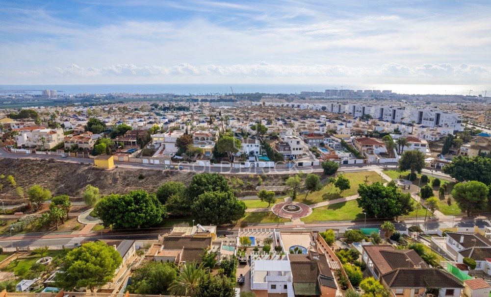 Revente · Villa · Torrevieja · Los balcones