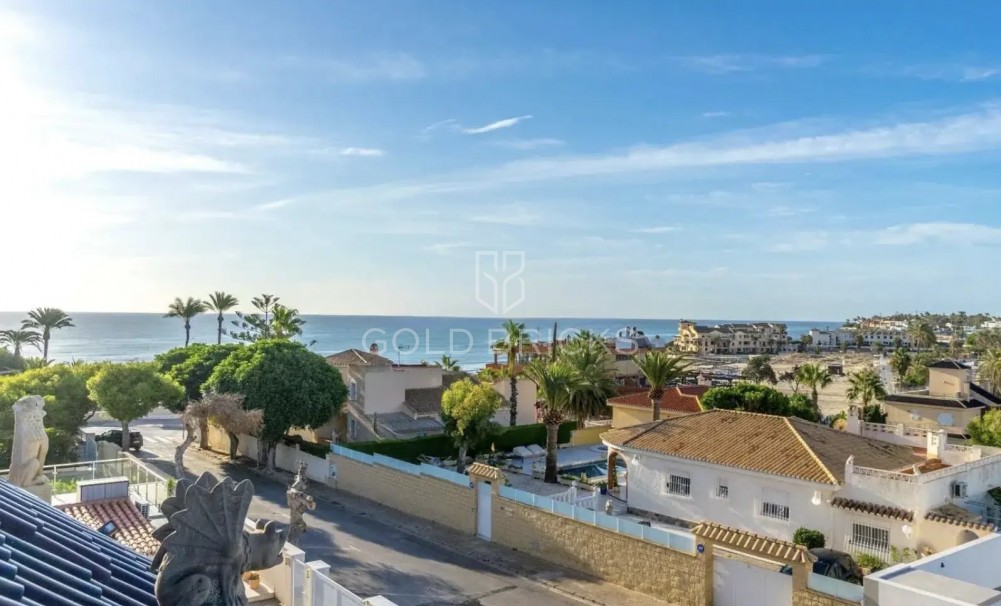 Wederverkoop · Villa · Orihuela Costa · La Zenia